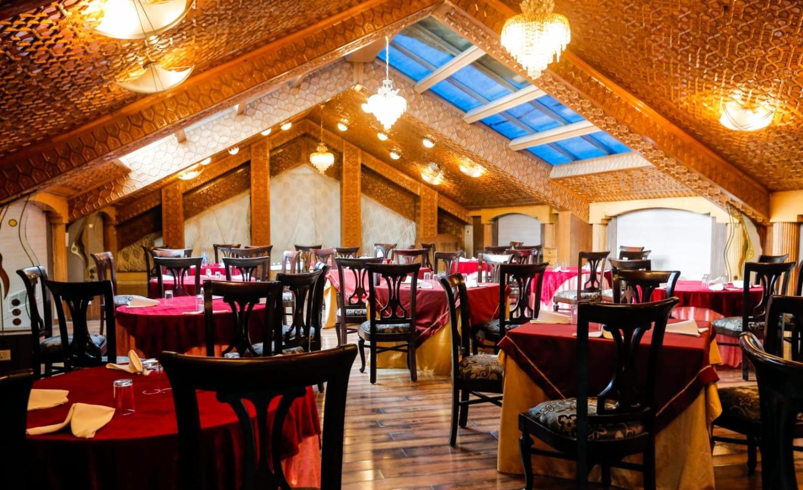 Hotel The Residency Srinagar מראה חיצוני תמונה