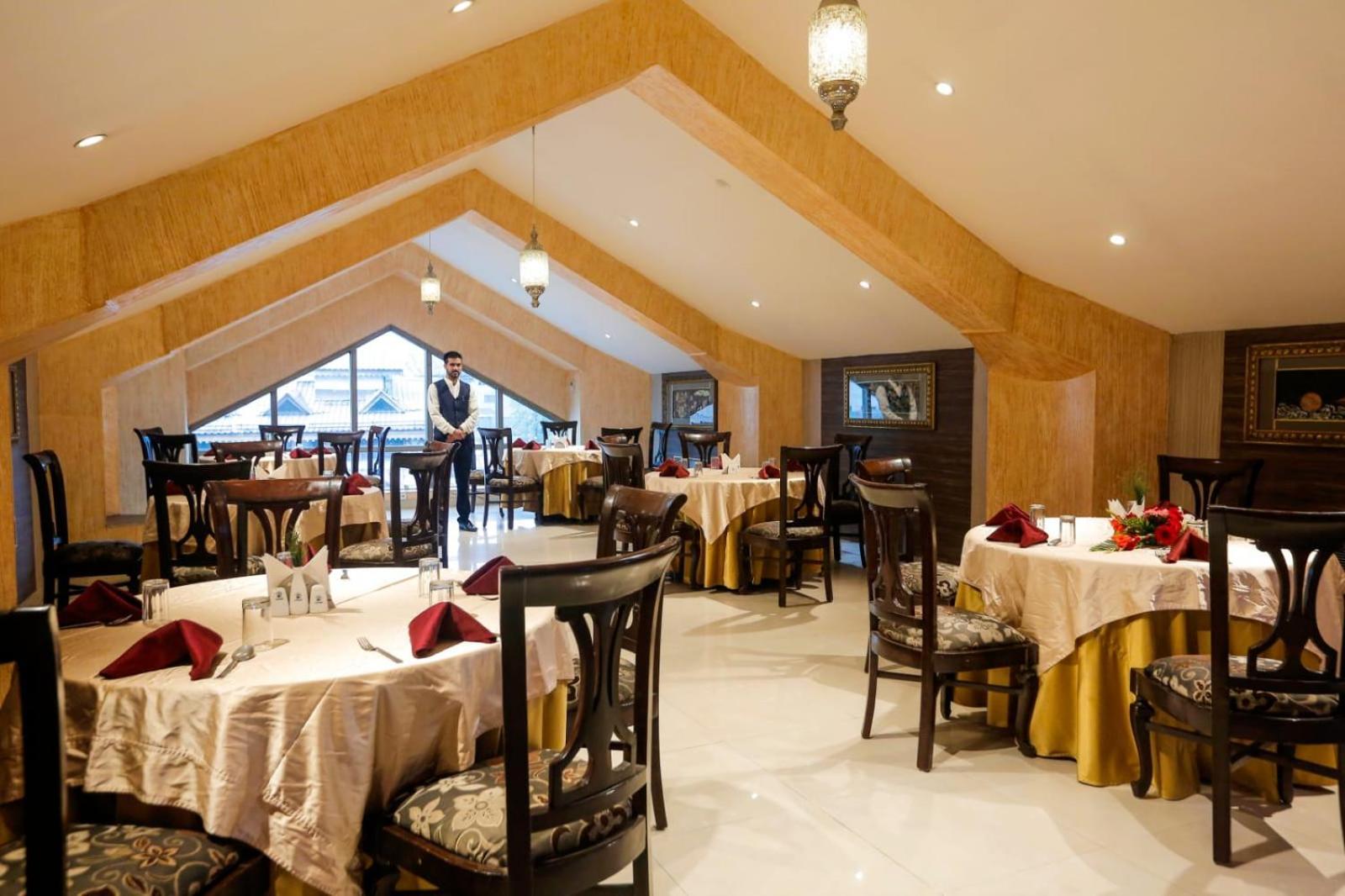 Hotel The Residency Srinagar מראה חיצוני תמונה